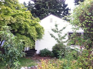 824 NE 95th St, Seattle, WA 98115
