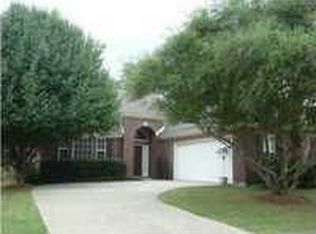 8924 Thorneberry Ct, Montgomery, AL 36117