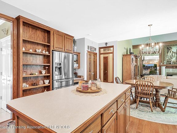 4th image of 2703 Attenborough Cir