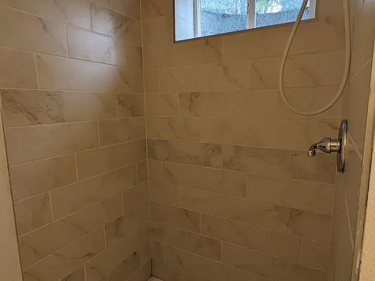 8560 Cedar Ln — Photo 10