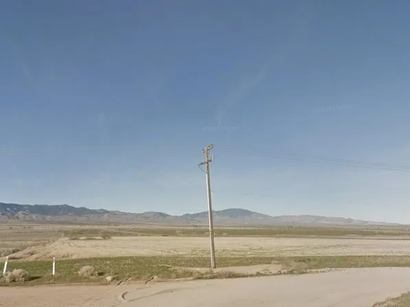 Three Points Rd #260, Lancaster, CA 93536