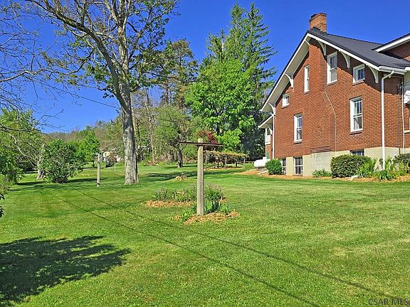 5th image of 3145 Springs Hill Rd