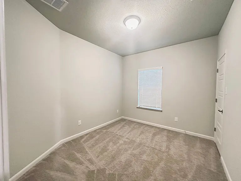 7162 Magnolia Creek — Photo 8