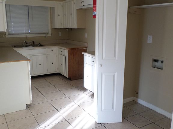 4th image of 6299 Bay Park Dr