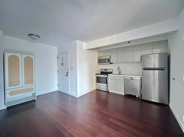 286 Stanhope Street image 20 of 29