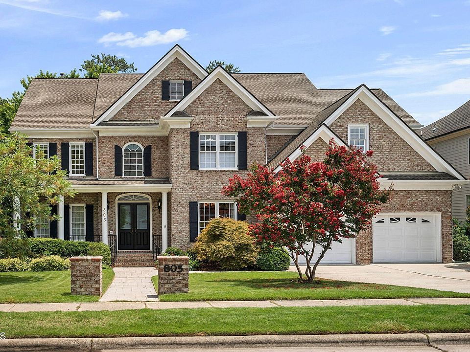 1st image of 805 Dominion Hill Dr