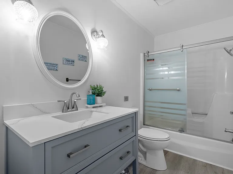 4701 N Kings Hwy #10 — Photo 35