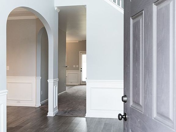 5th image of 2624 Leland Dr