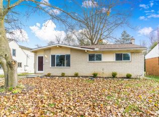 562 Center Dr, Ann Arbor, MI