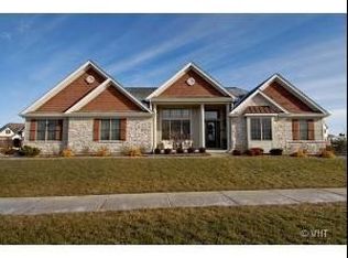 1312 Independence Ave, Elburn, IL 60119