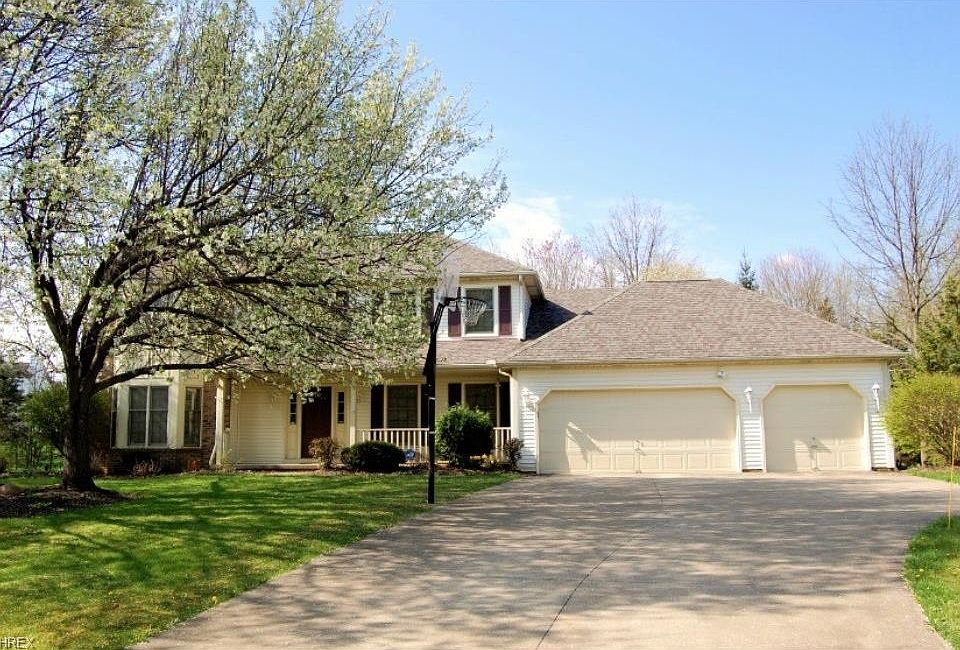 1st image of 7670 Acorn Ct