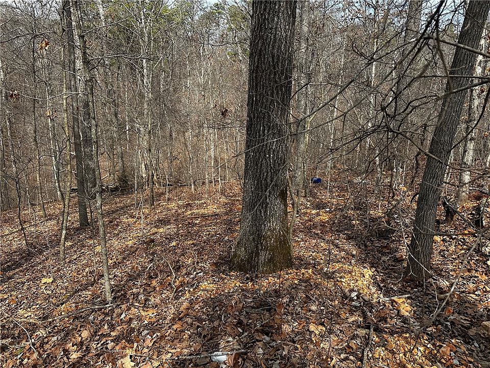 2nd image of 26 Rufford Ln