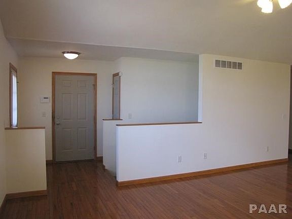 3rd image of 2120 W Jubilee Ln #2120