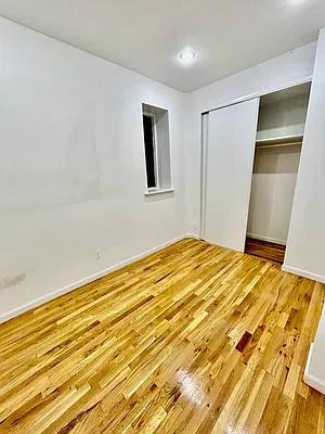 Rented by City Connections Realty | media 6