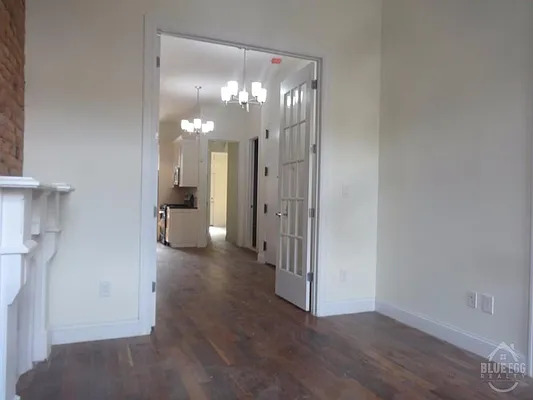 Rented by Blue Egg Realty Corp | media 30