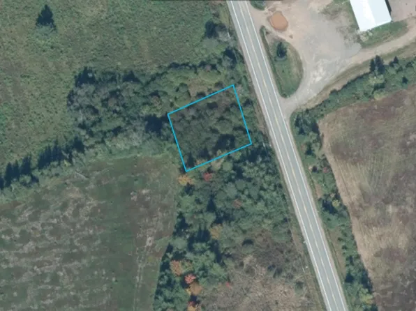 Highway 2, Fenwick, NS B0L 1C0