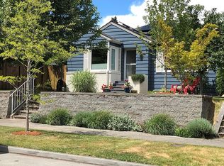 1106 N 48th St, Seattle, WA 98103