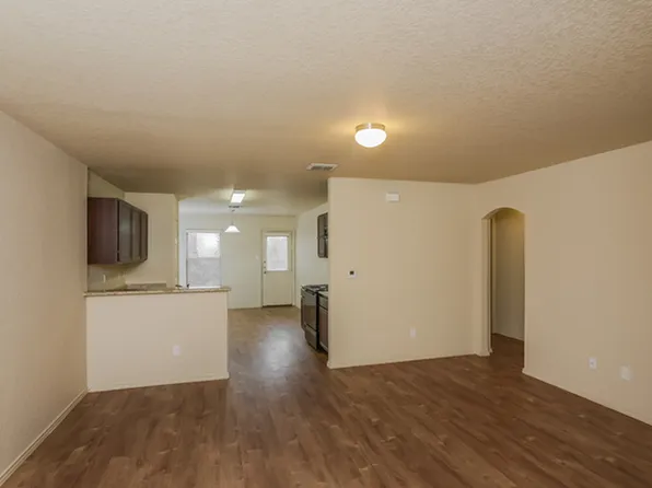 2242 Fishing Trl, San Antonio, TX 78224