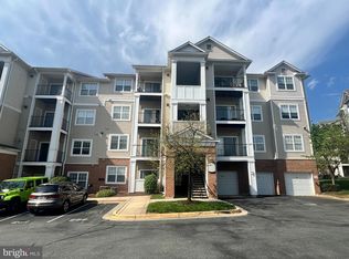 13501 Derry Glen Ct APT 402, Germantown, MD 20874