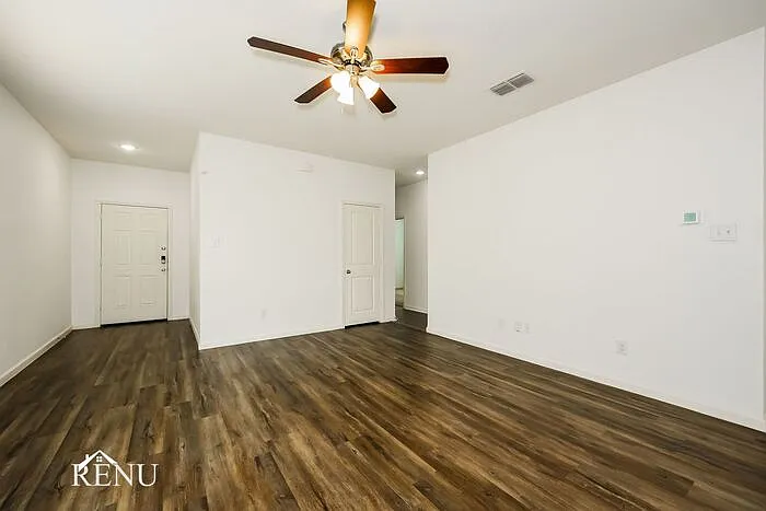 6029 Mojave Dr — Photo 7