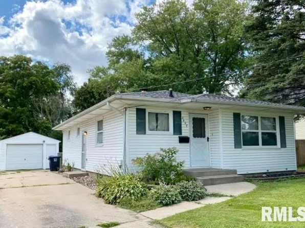 2407 4th St, Moline, IL 61265