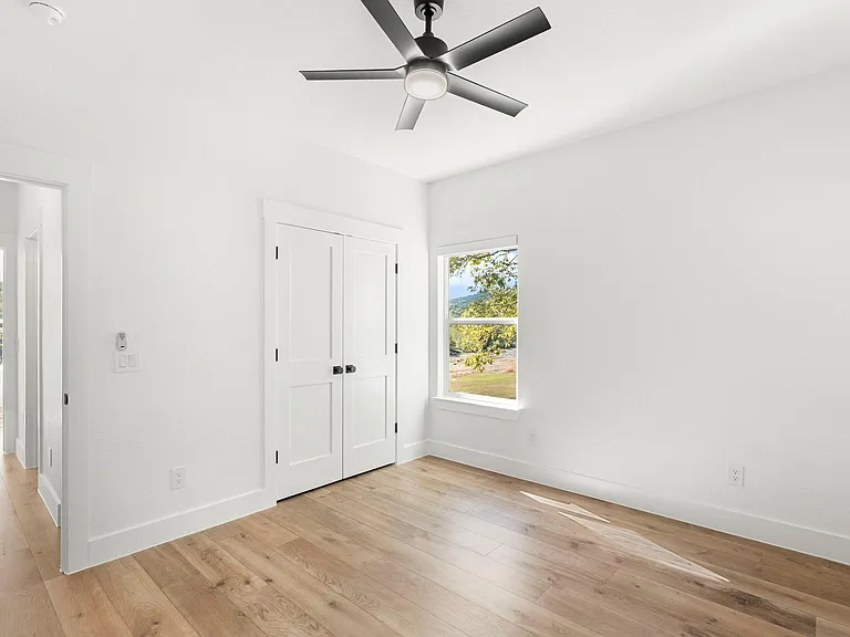1830 Flite Acres Rd — Photo 36