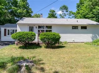 3 Bradley St, North Haven, CT 06473