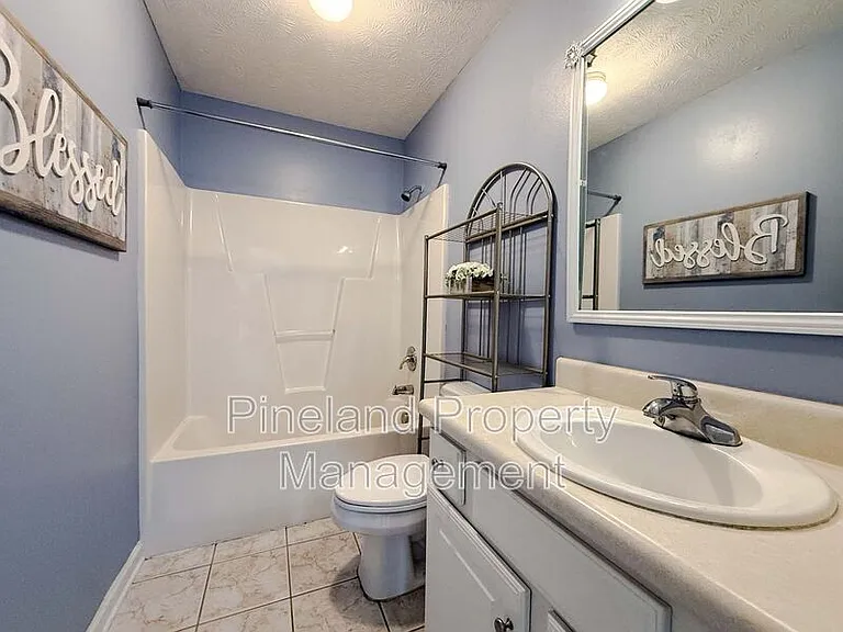 225 Shakerstone Dr — Photo 11