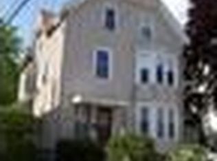 65 W Park Pl, Woonsocket, RI 02895