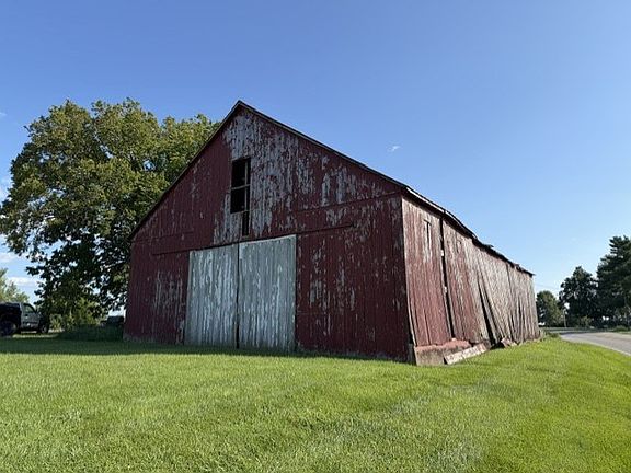 3rd image of 3625 Highway 330 W