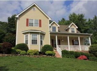 7907 Woodstone Dr, Hixson, TN 37343