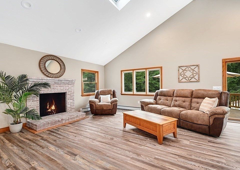 368 Berlin Rd, Marlborough, MA 01752 Zillow