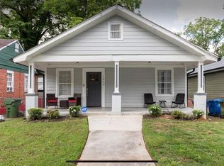 1040 Ashby Grv SW, Atlanta, GA