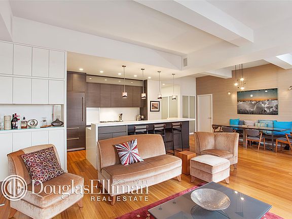 2nd image of 365 Bridge St APT 16C