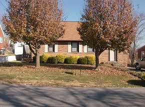 2nd image of 109 Woodmont Ave