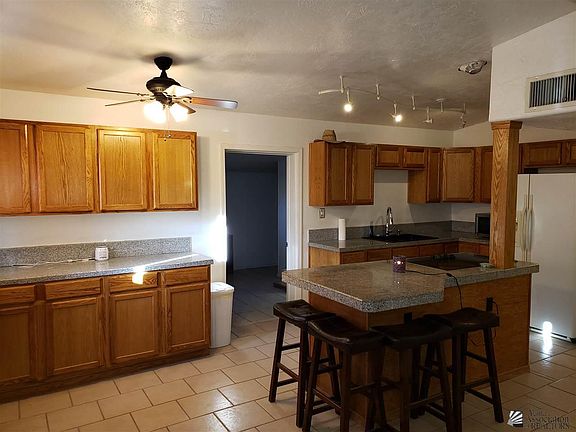 4th image of 2616 S Las Palmas Vista Ave