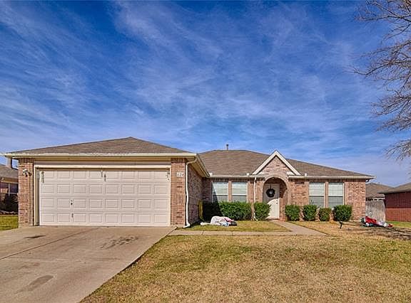3rd image of 624 Partridge Dr