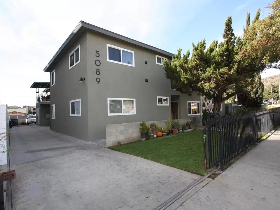 1st image of 5089 Highland View Ave #8