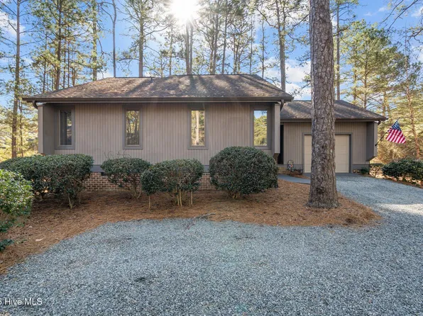 90 Glen Abbey Trail, Pinehurst, NC 28374
