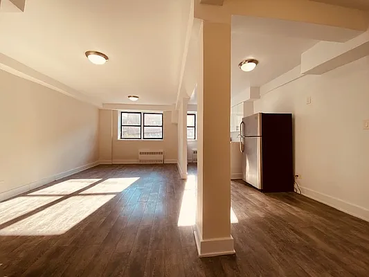 Rented by Silverstein Collection LLC  | media 1