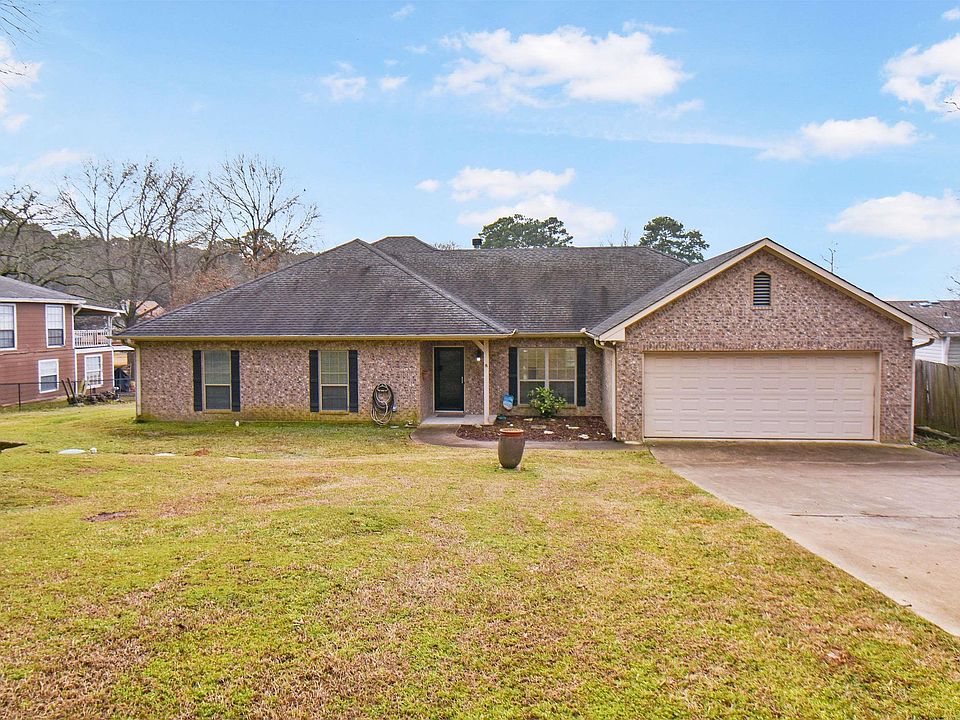 1st image of 17374 Lakeview Dr