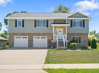 6308 Saulk Trl, Asbury, IA 52002