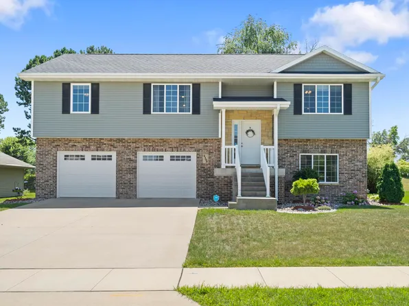 6308 Saulk Trl, Asbury, IA 52002