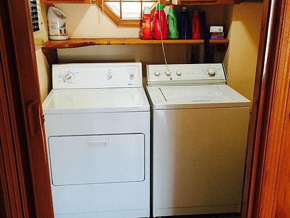 4th image of 1825 Croyden Rd