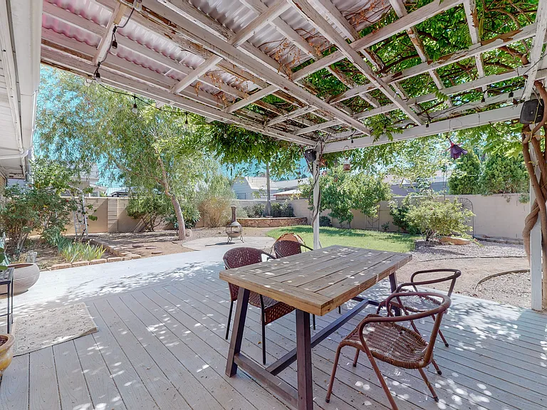 2810 Carolina St NE — Photo 41