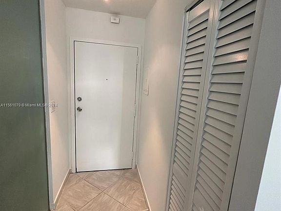 4th image of 710 Washington Ave APT 407