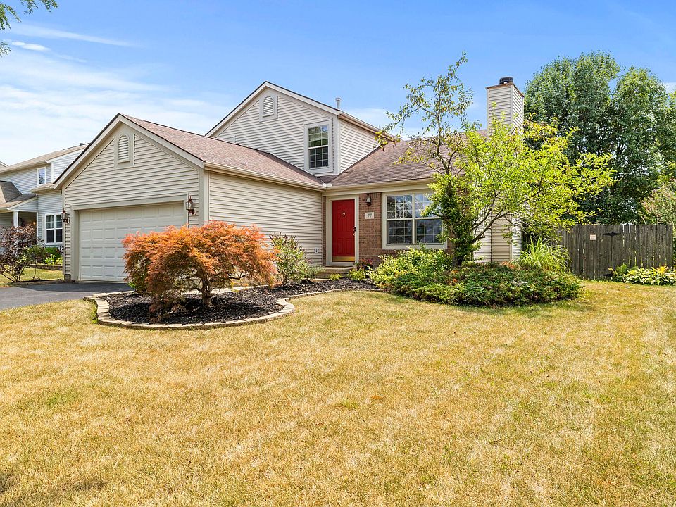 1st image of 77 Brooksedge Dr E