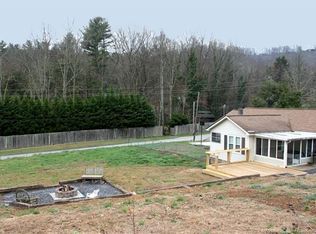 5 Kanupp Knl, Asheville, NC 28803