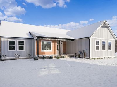 5499 Silverstone Dr NE, Comstock Park, MI, 49321