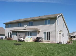 608 Military Ridge Dr, Verona, WI 53593